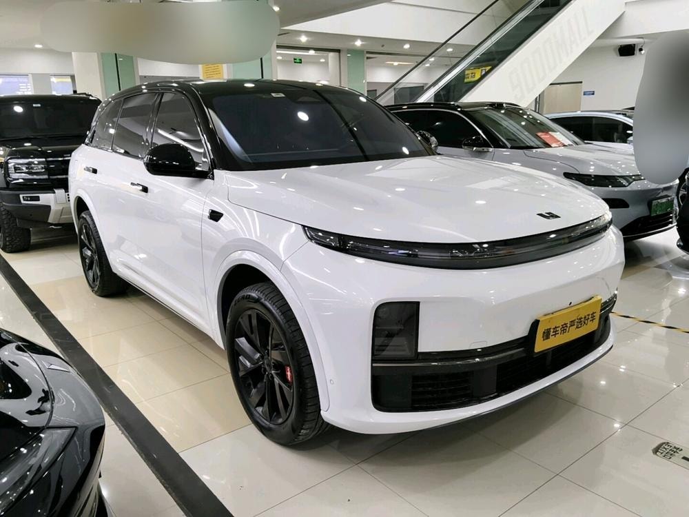 Li Auto L7 2023 — фото автомобиля