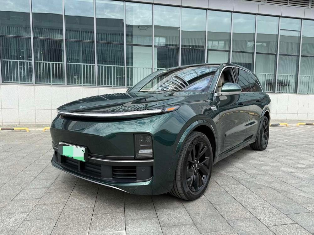 Li Auto L8 2023 — фото автомобиля