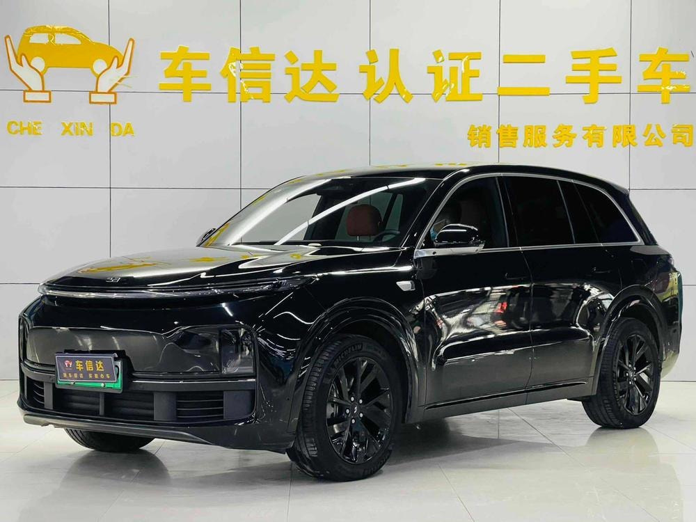 Li Auto L8 2023 — фото автомобиля