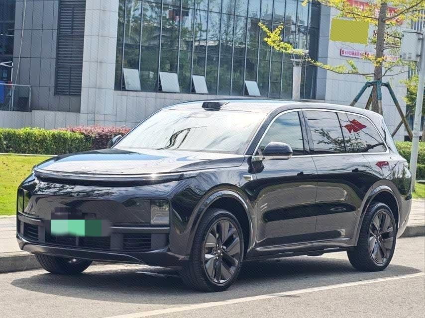 Li Auto L9 2022 — фото автомобиля