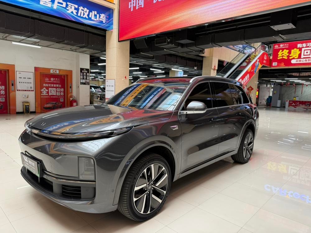 Li Auto L9 2023 — фото автомобиля