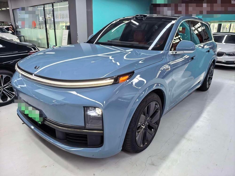 Li Auto L9 2022 — фото автомобиля