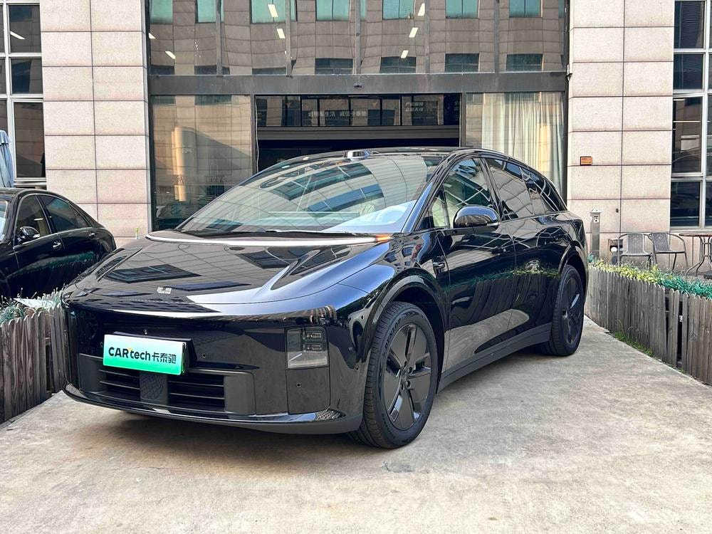 Li Auto Li i6 2025 — фото автомобиля