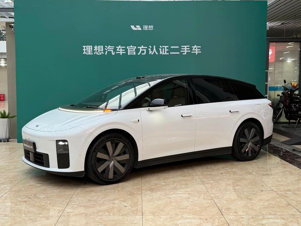 Li Auto Li i6 2025 — фото автомобиля