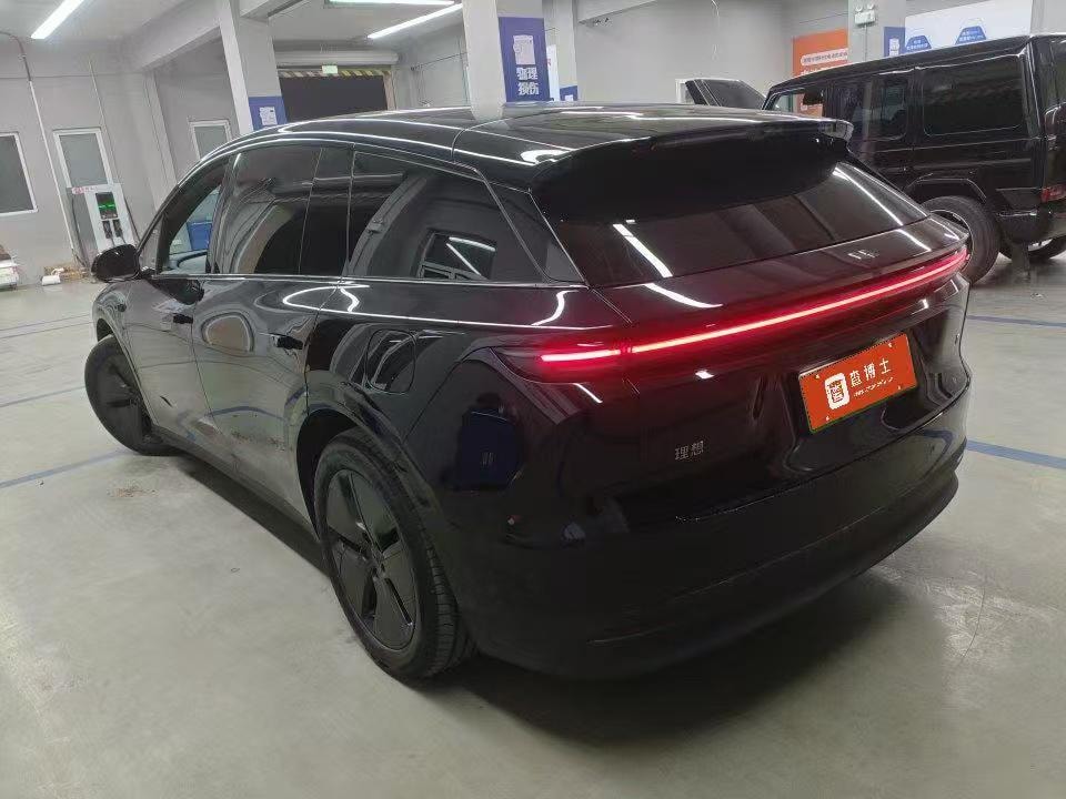 Li Auto Li i6 2025 — фото автомобиля