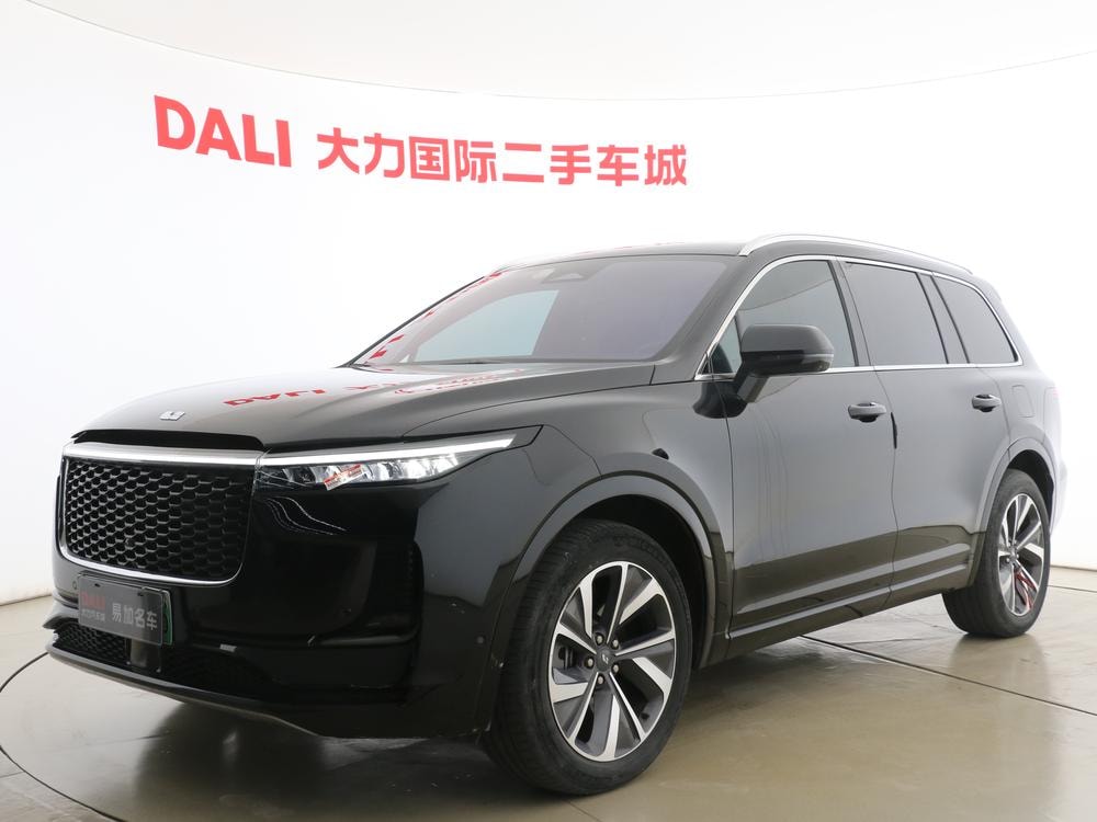 Li Auto ONE 2021 — фото автомобиля