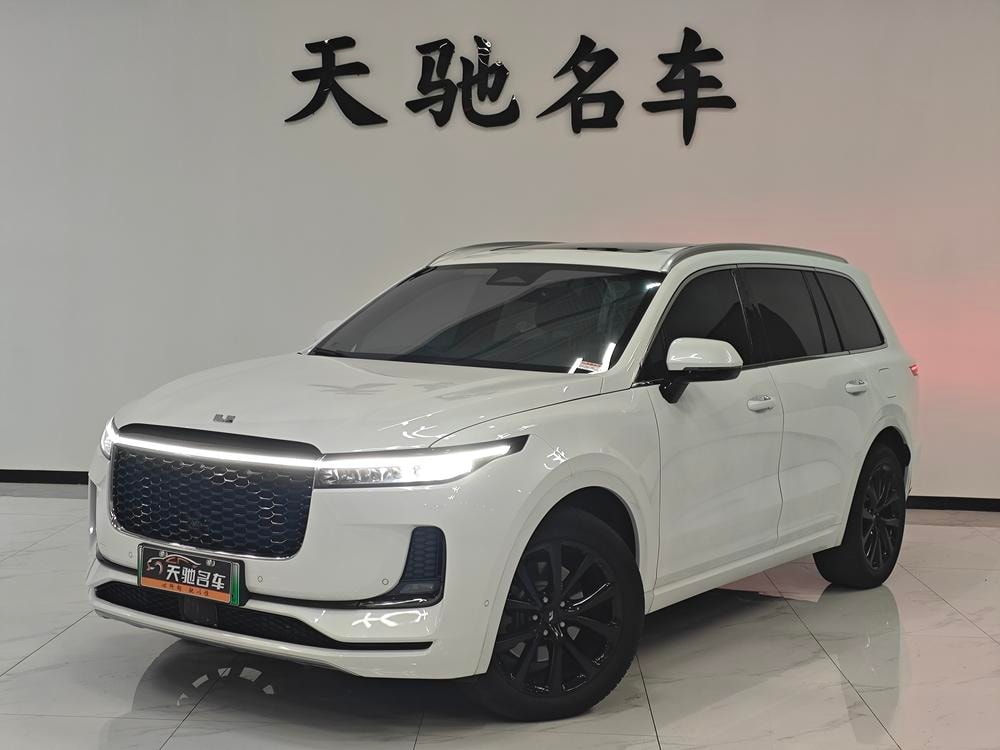 Li Auto ONE 2021 — фото автомобиля