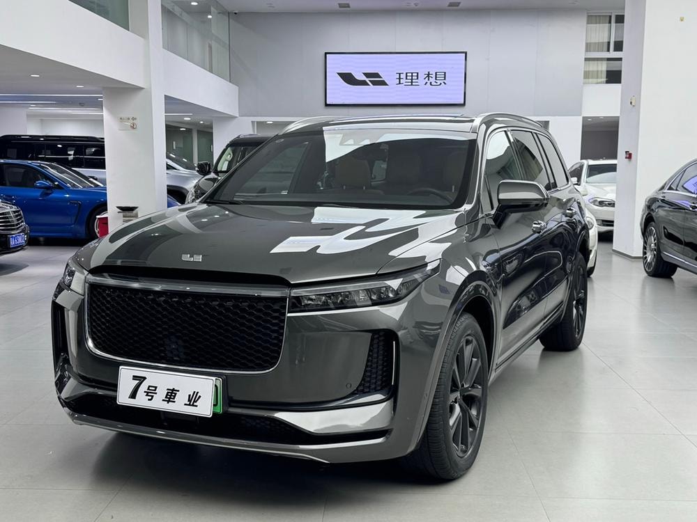 Li Auto ONE 2020 — фото автомобиля 1