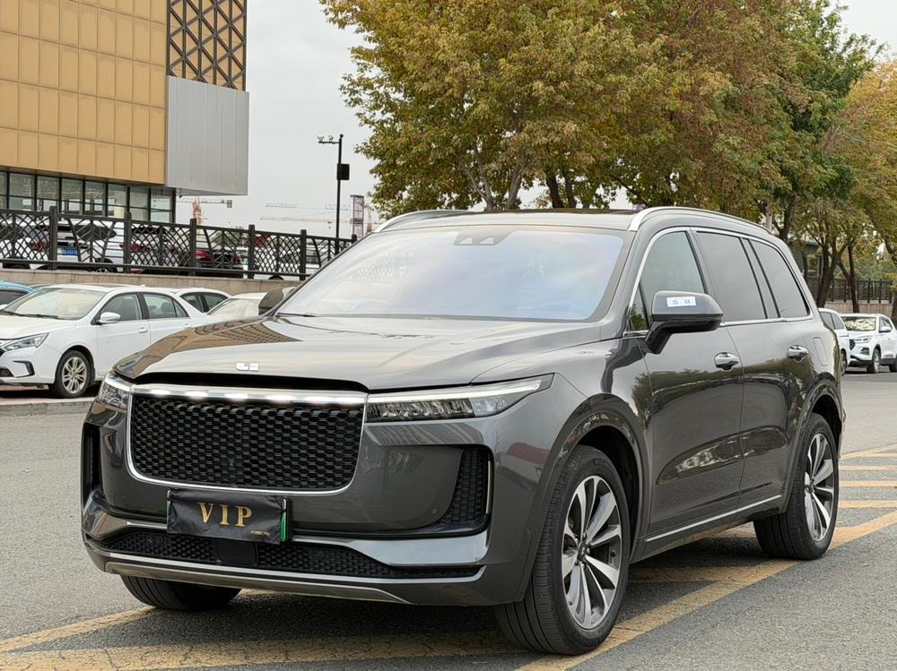 Li Auto ONE 2020 — фото автомобиля 1