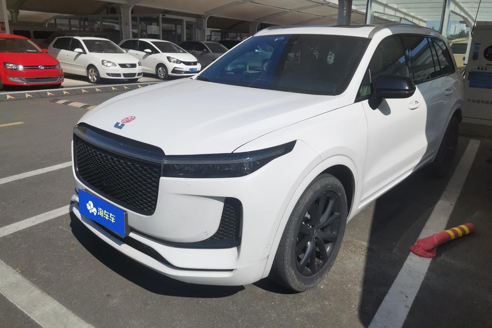 Li Auto ONE 2020 — фото автомобиля 1