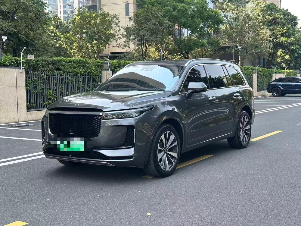 Li Auto ONE 2020 — фото автомобиля