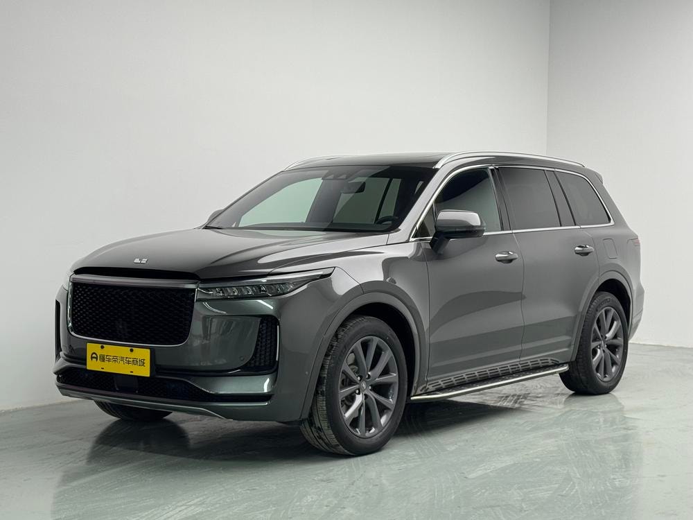 Li Auto ONE 2020 — фото автомобиля