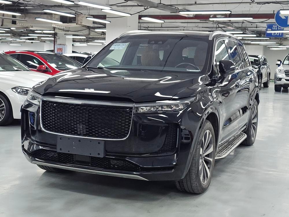 Li Auto ONE 2020 — фото автомобиля