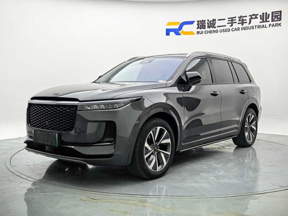 Li Auto ONE 2020 — фото автомобиля
