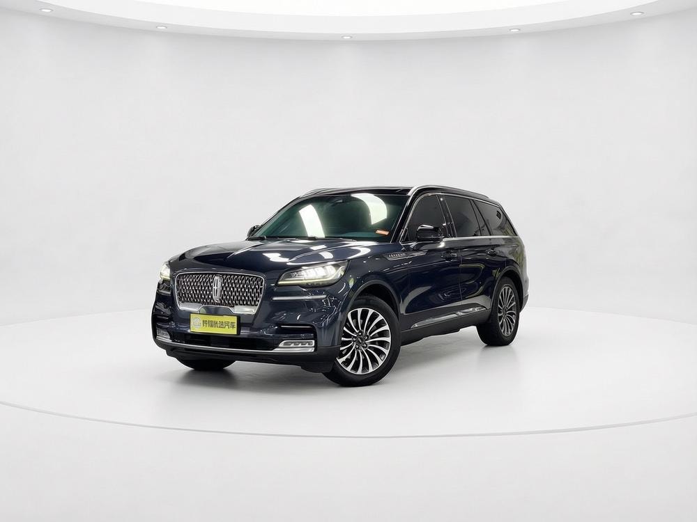 Lincoln Aviator 2020 — фото автомобиля