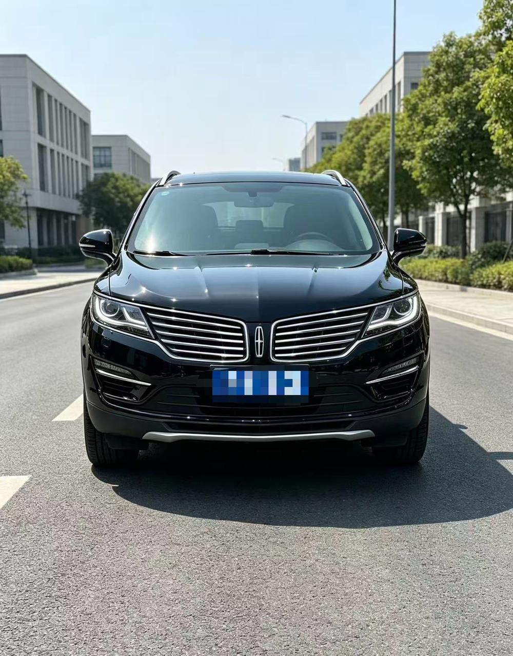Lincoln MKC 2017 — фото автомобиля