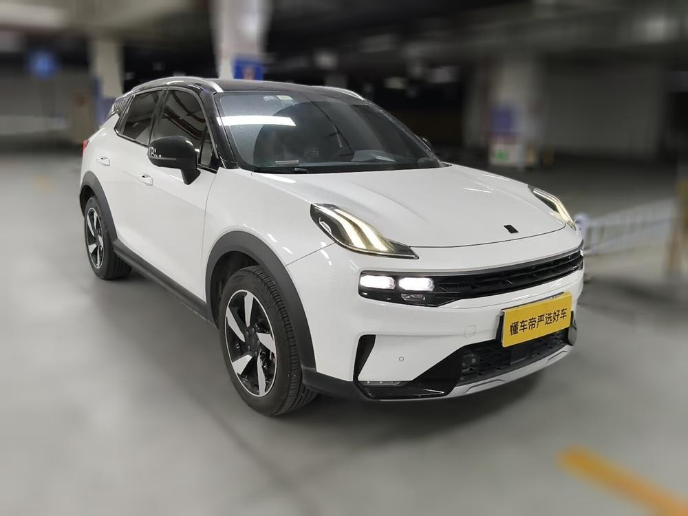 Lynk & Co 06 2020 — фото автомобиля 1