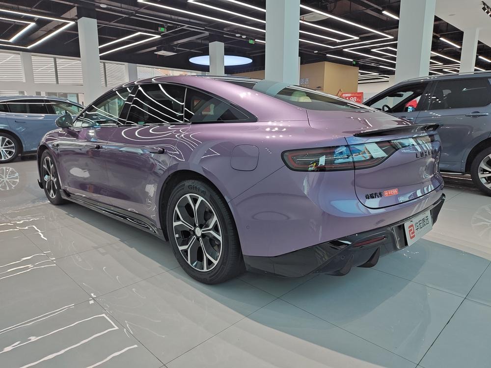 Maextro Luxeed S7 2026 — фото автомобиля