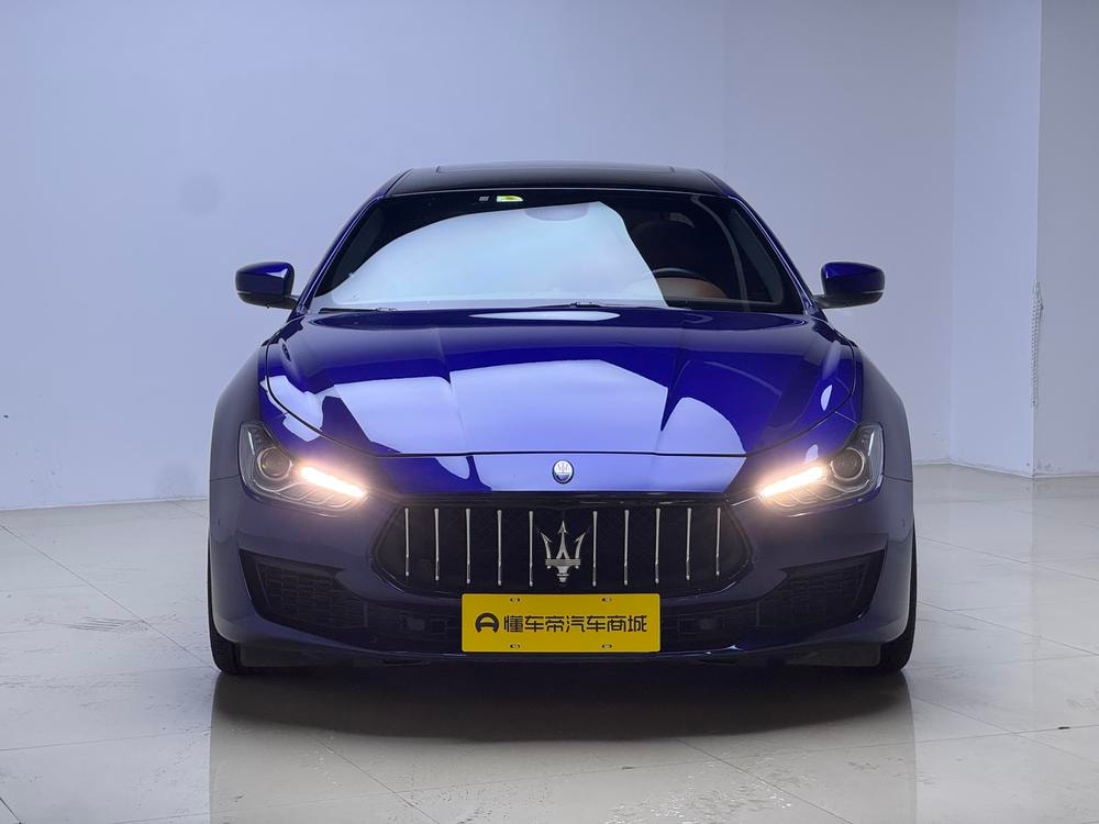 Maserati Ghibli 2019 — фото автомобиля 1