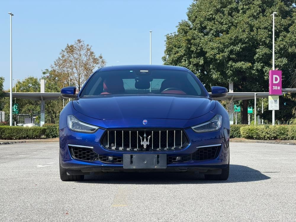 Maserati Ghibli 2019 — фото автомобиля