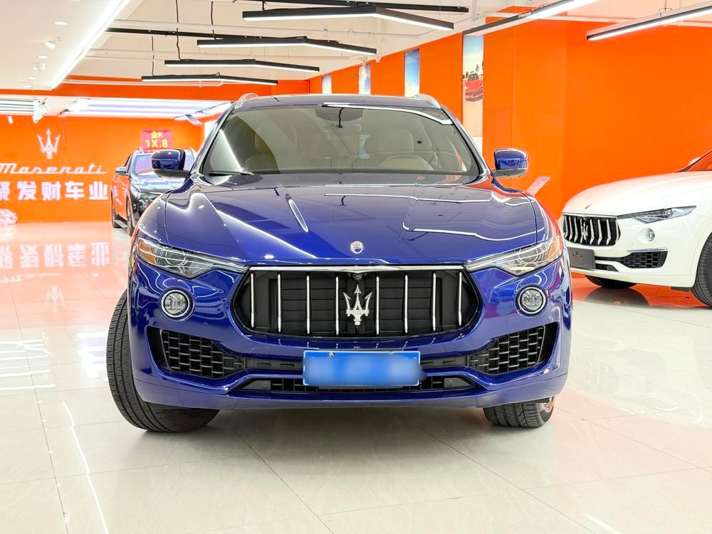 Maserati Levante 2019 — фото автомобиля