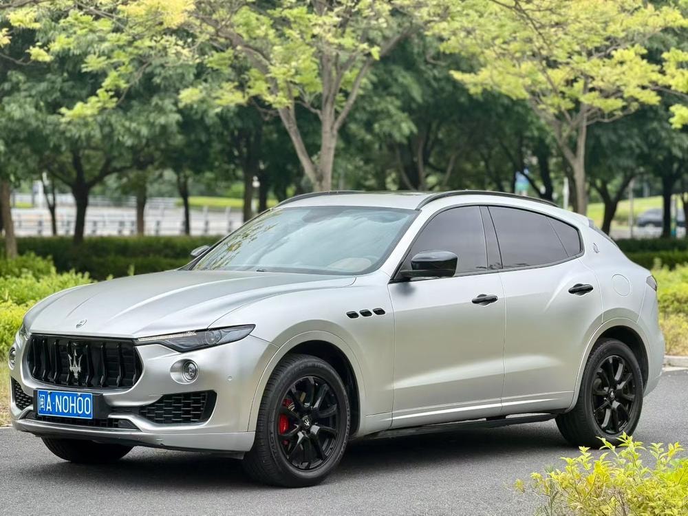 Maserati Levante 2016 — фото автомобиля