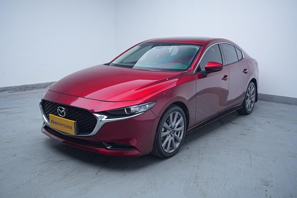 Mazda 3 Axela 2021 — фото автомобиля 1