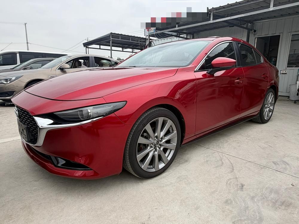 Mazda 3 Axela 2021 — фото автомобиля