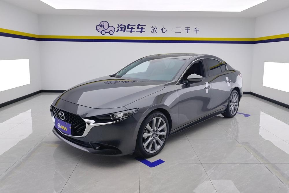 Mazda 3 Axela 2023 — фото автомобиля 1