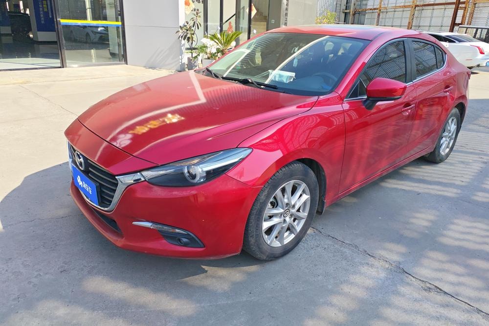 Mazda 3 Axela 2017 — фото автомобиля