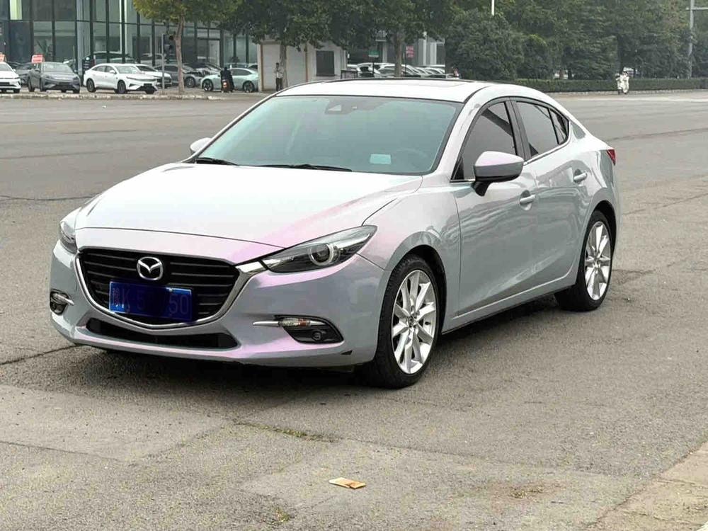 Mazda 3 Axela 2017 — фото автомобиля