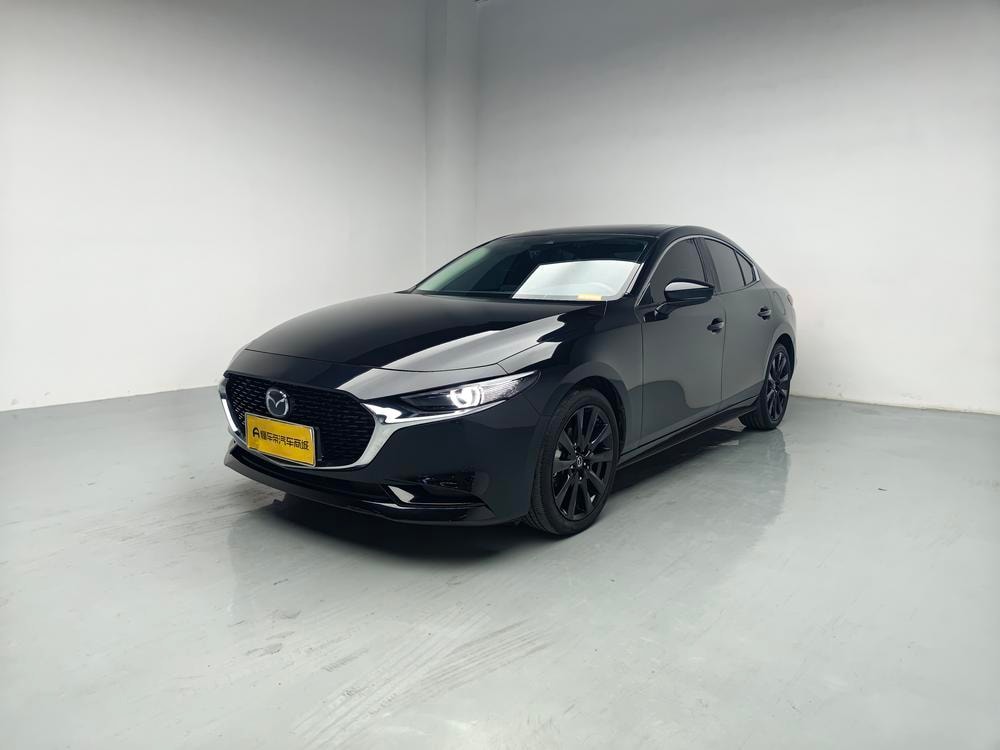 Mazda 3 Axela 2023 — фото автомобиля