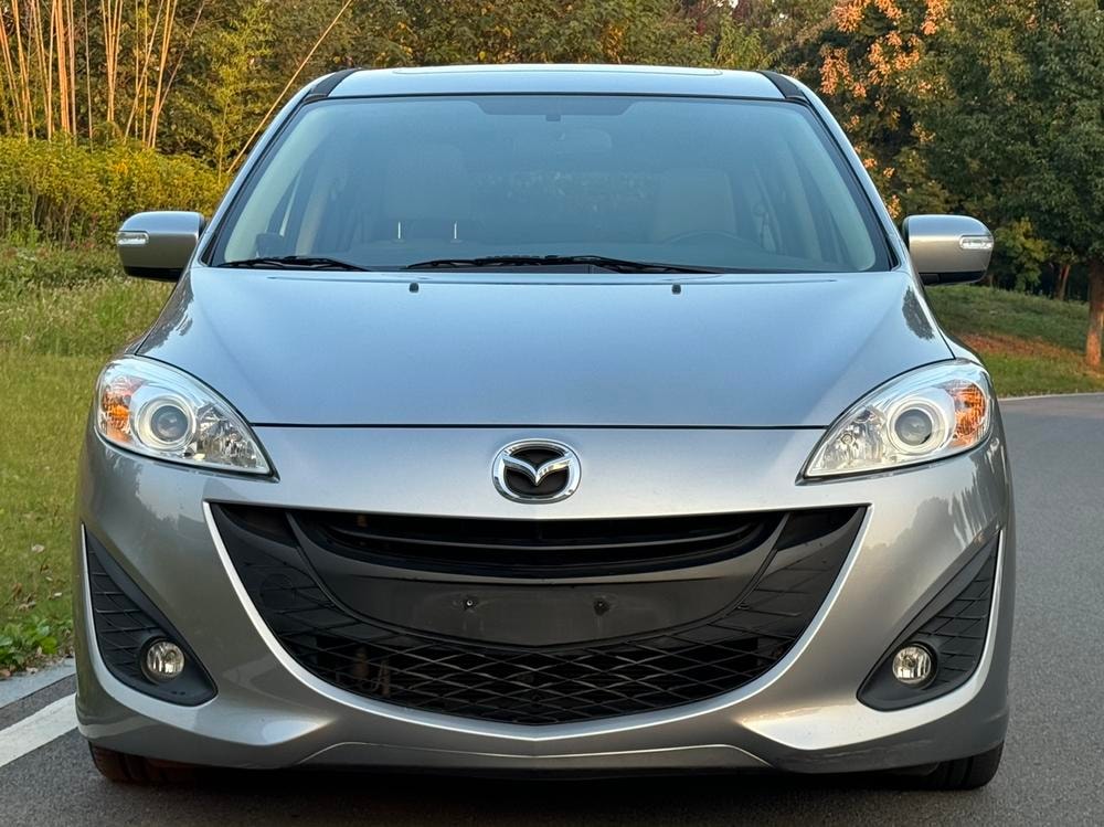 Mazda 5 2013 — фото автомобиля