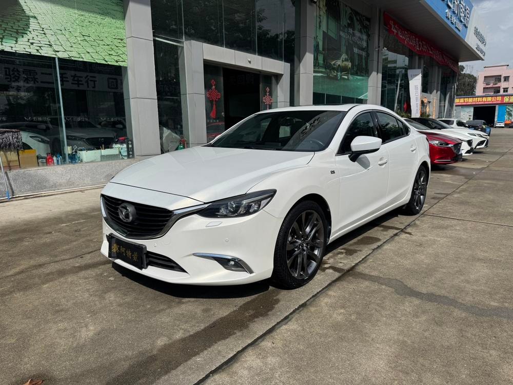 Mazda Atenza 2018 — фото автомобиля 1