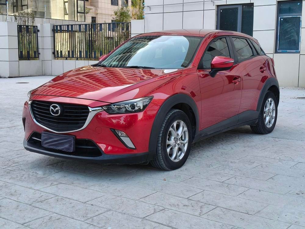 Mazda CX-3 2018 — фото автомобиля