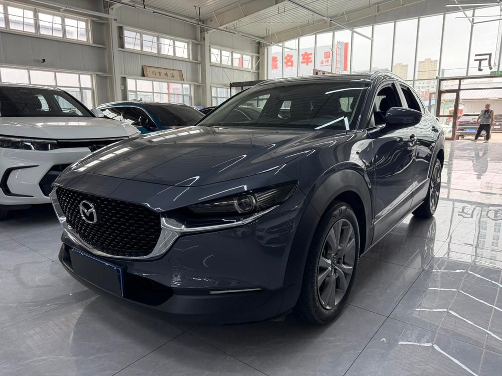 Mazda CX-30 2021 — фото автомобиля 1