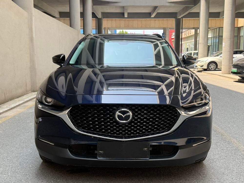 Mazda CX-30 2022 — фото автомобиля 1