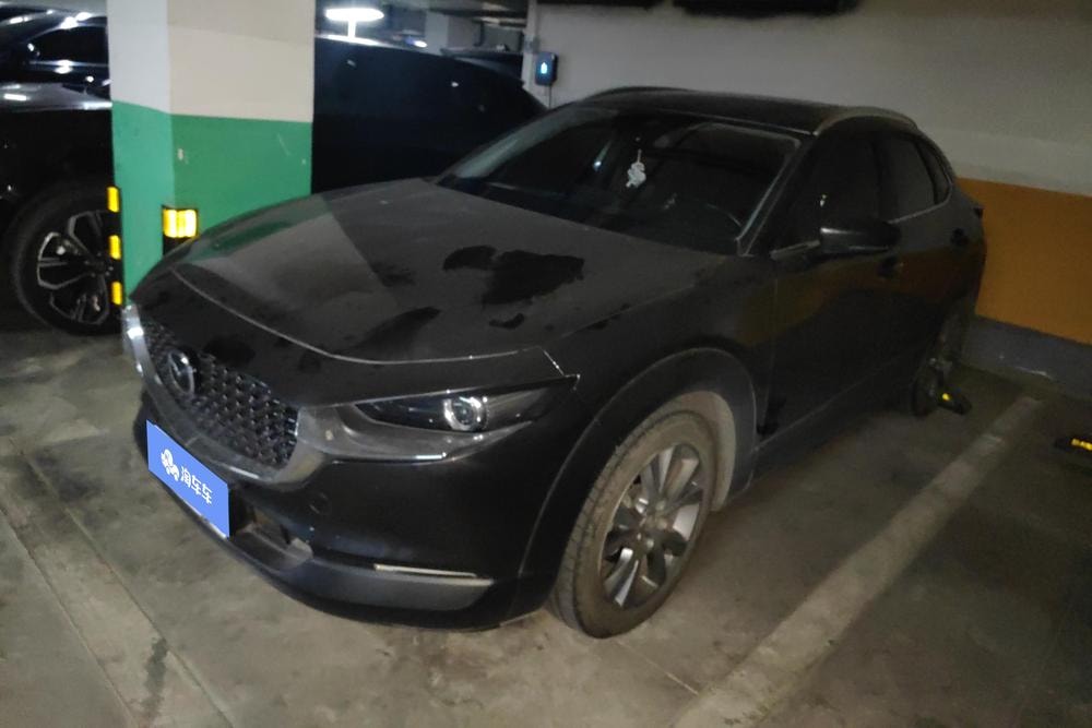 Mazda CX-30 2020 — фото автомобиля