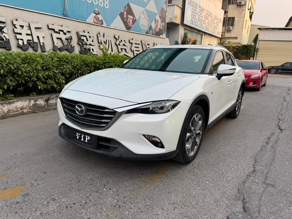 Mazda CX-4 2016 — фото автомобиля 1