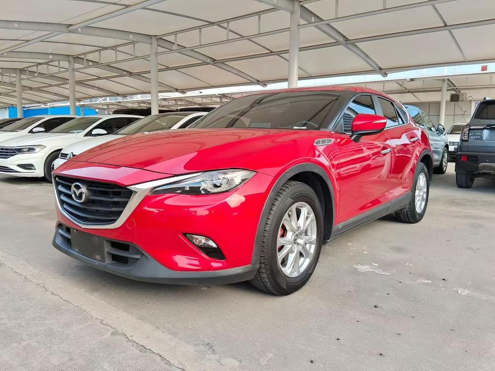 Mazda CX-4 2016 — фото автомобиля 1