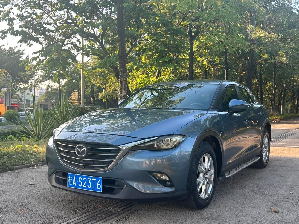 Mazda CX-4 2016 — фото автомобиля 1