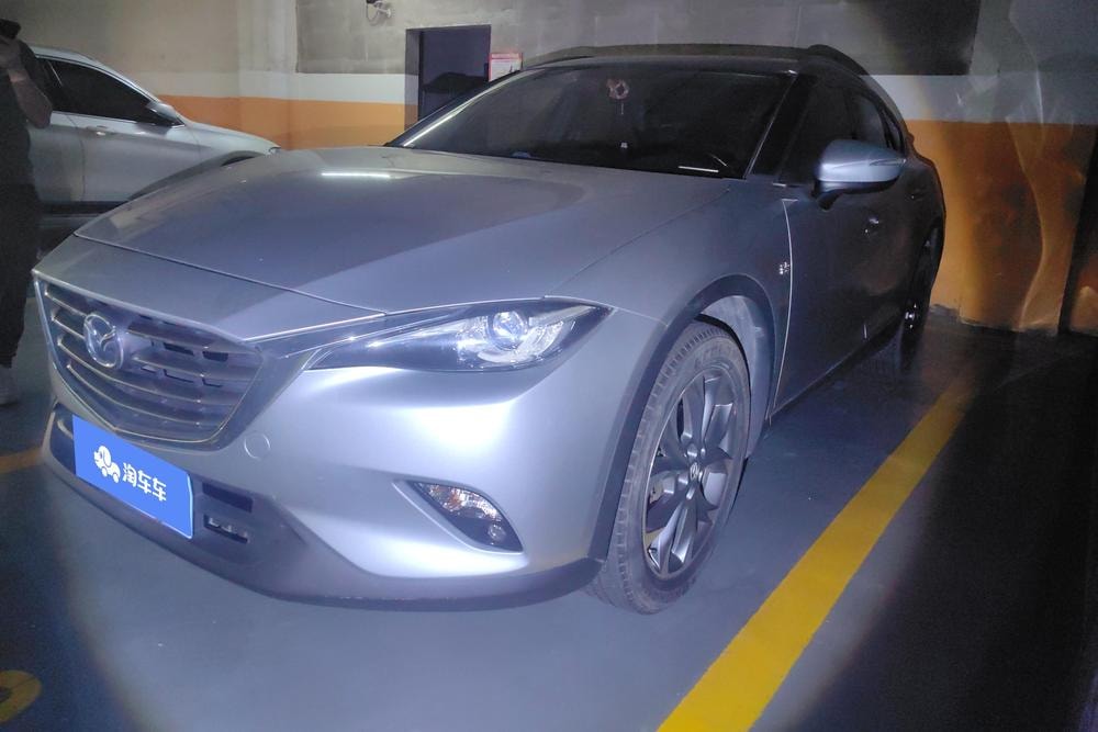 Mazda CX-4 2018 — фото автомобиля 1