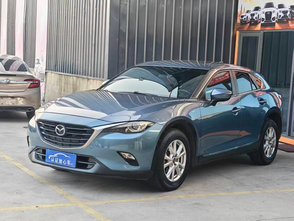 Mazda CX-4 2018 — фото автомобиля 1