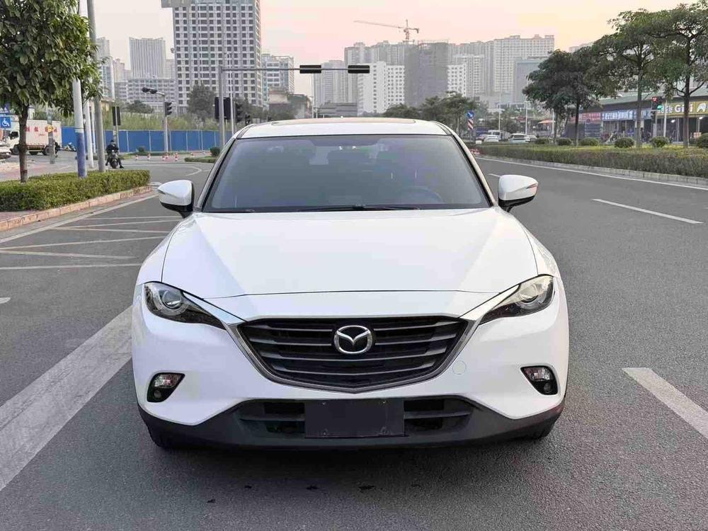Mazda CX-4 2016 — фото автомобиля