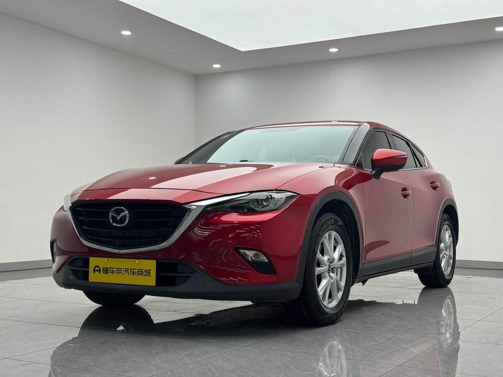 Mazda CX-4 2018 — фото автомобиля