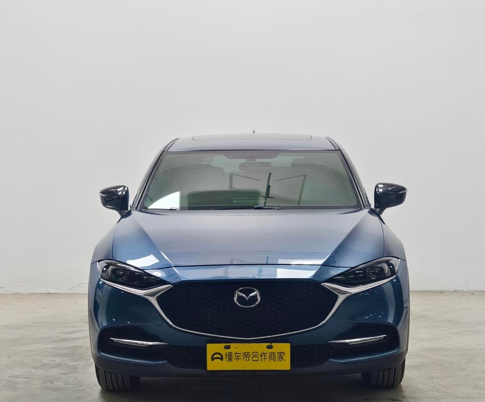 Mazda CX-4 2020 — фото автомобиля