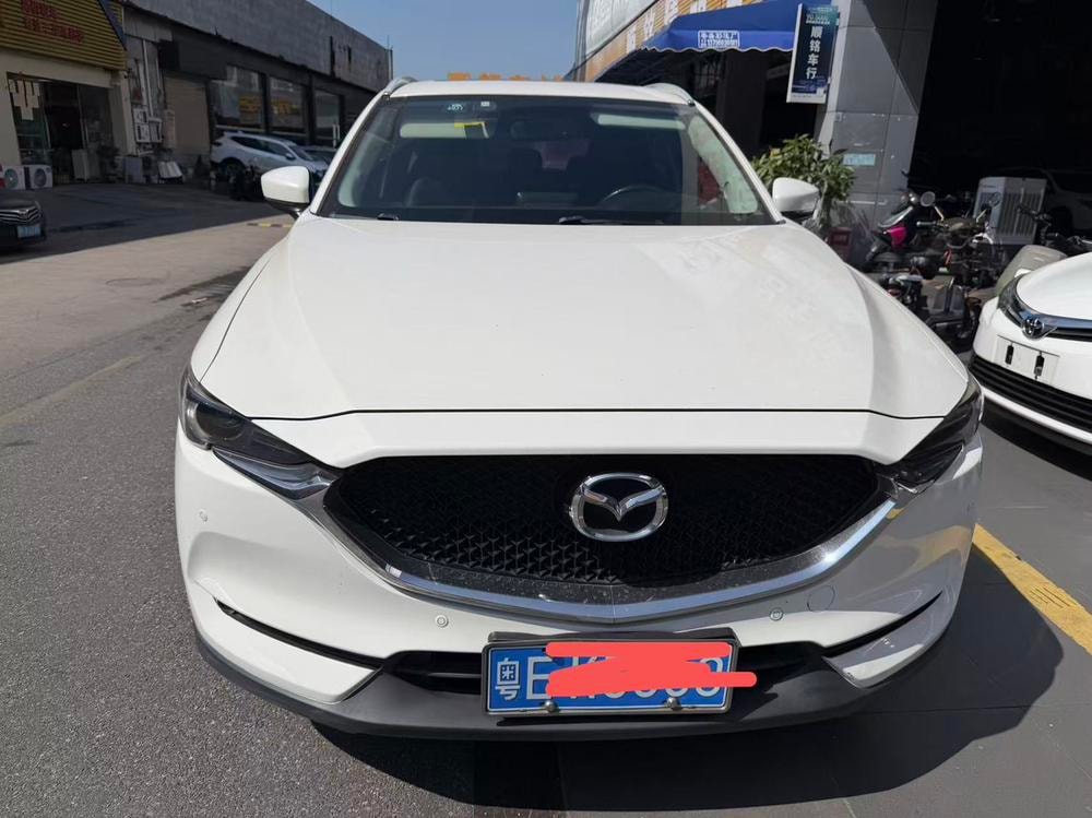 Mazda CX-5 2017 — фото автомобиля