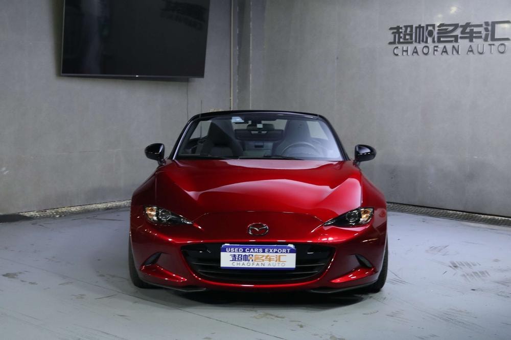 Mazda MX-5 2023 — фото автомобиля