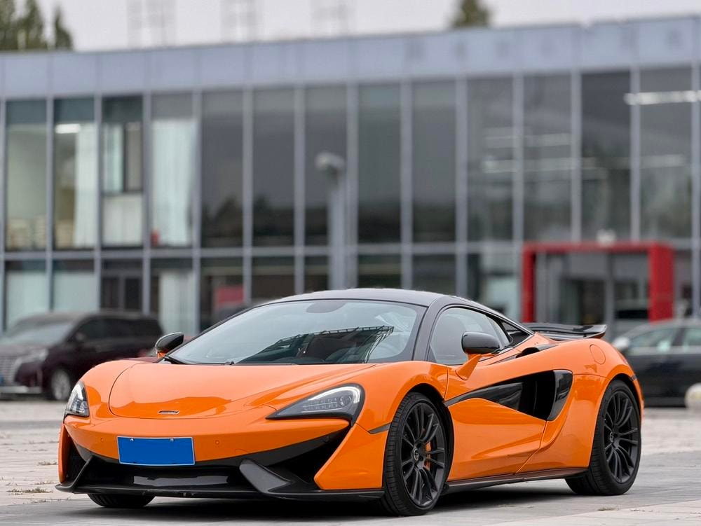 McLaren 570S 2015 — фото автомобиля 1