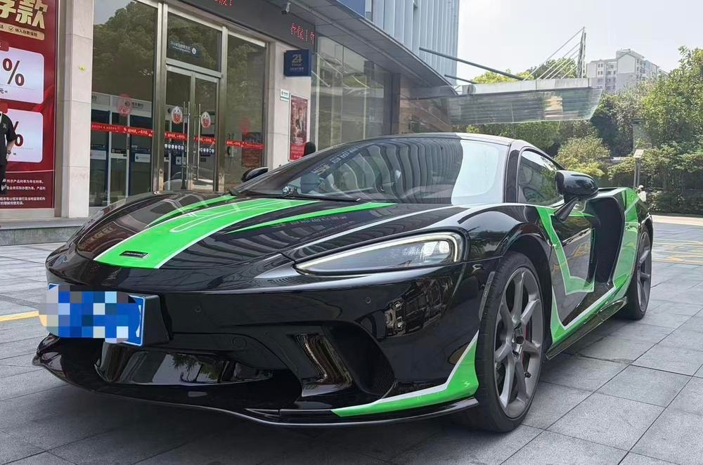 McLaren GT 2019 — фото автомобиля
